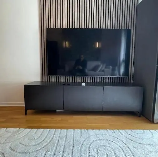 Appartement Cosy Trocadero 16 *